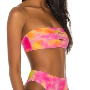 PQ Swim Tie Dye Bikini set👙☀️ top M and bottom S full coverage, used twice